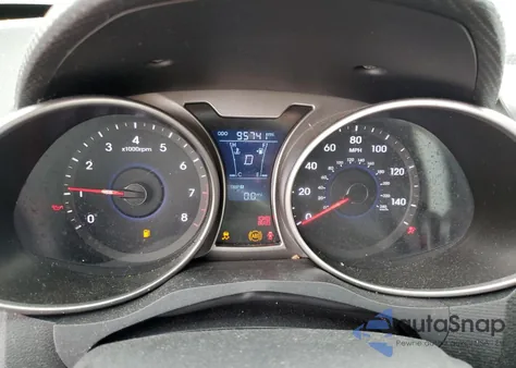 2016 Hyundai Veloster from USA, damaged, VIN KMHTC6AD8GU258855